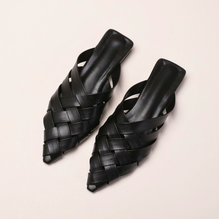 The Lucenza Sandal