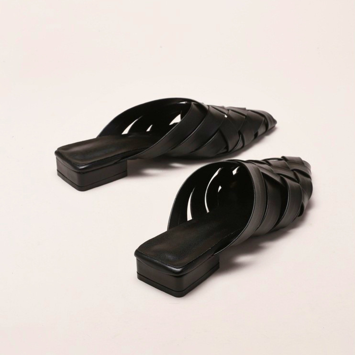 The Lucenza Sandal