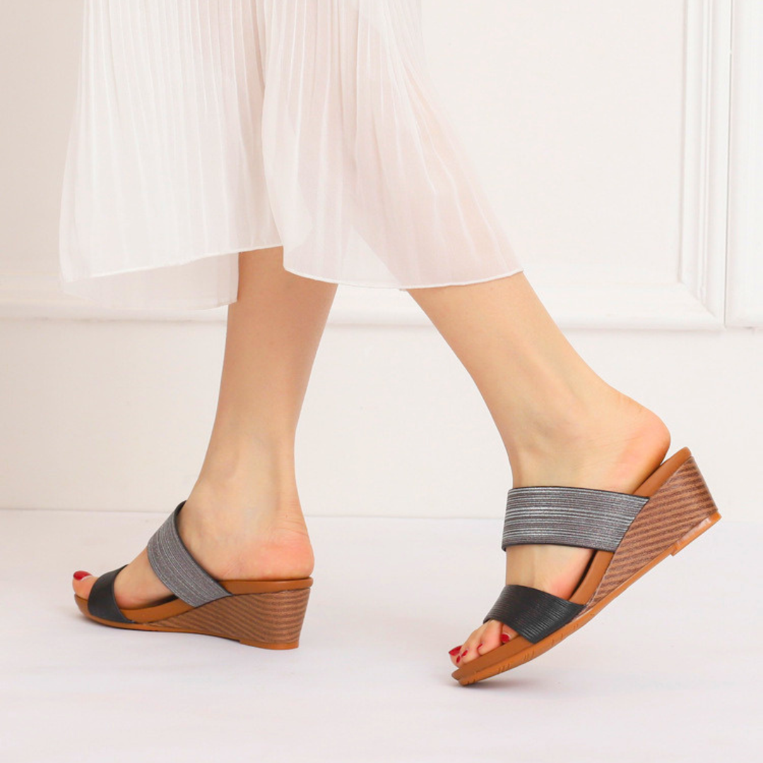 The Lucerra Sandal
