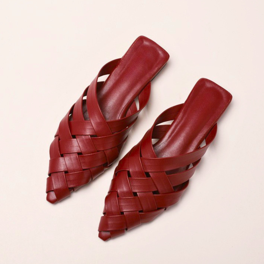 The Lucenza Sandal