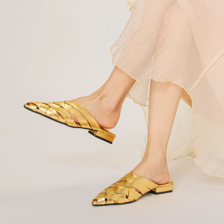 The Lucenza Sandal
