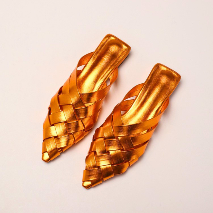 The Lucenza Sandal