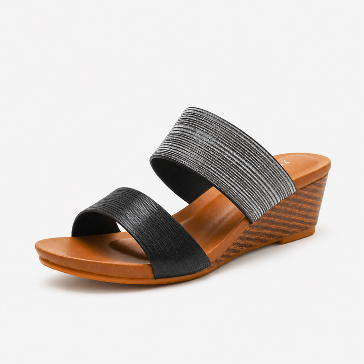 The Lucerra Sandal