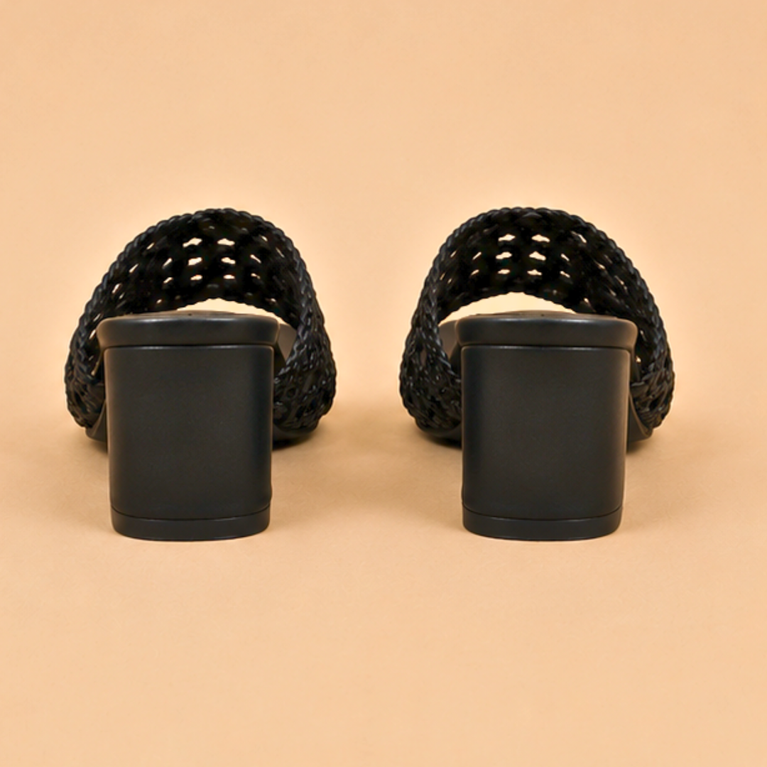 The Aviana Sandal