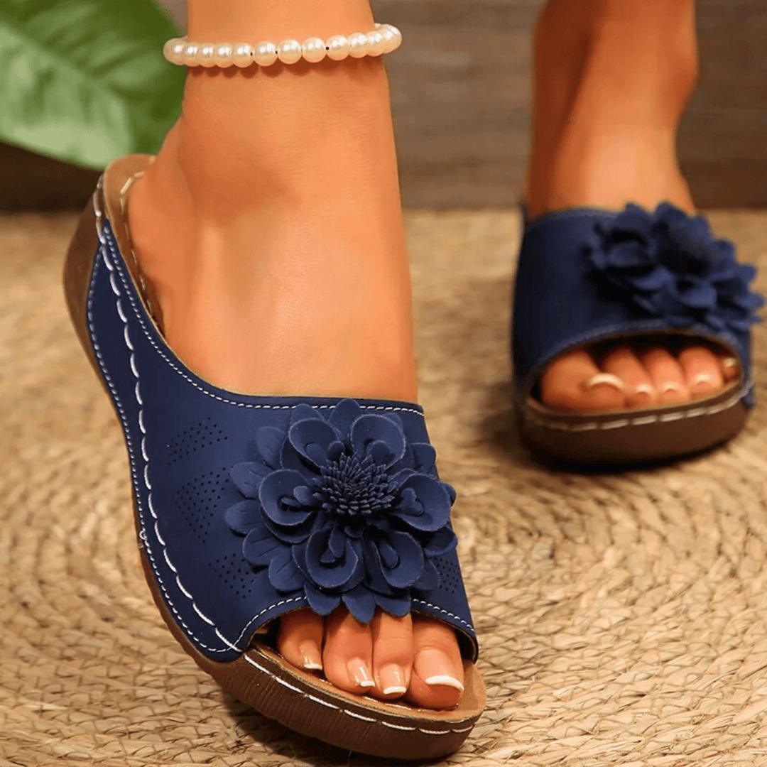 Nortvale - Blossom Wedge Sandals - 14:10#Red;200000124:100010482