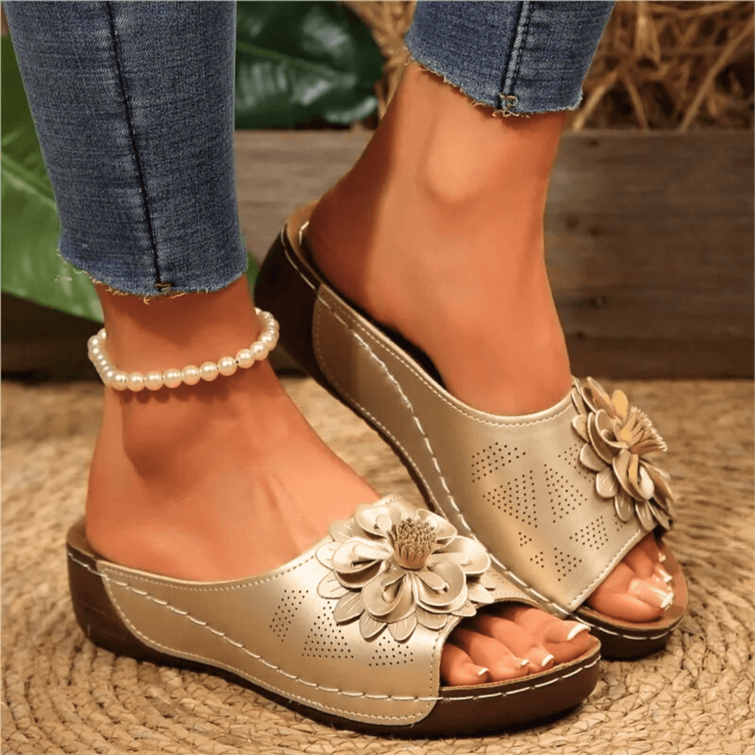 Nortvale - Blossom Wedge Sandals - 14:10#Red;200000124:100010482