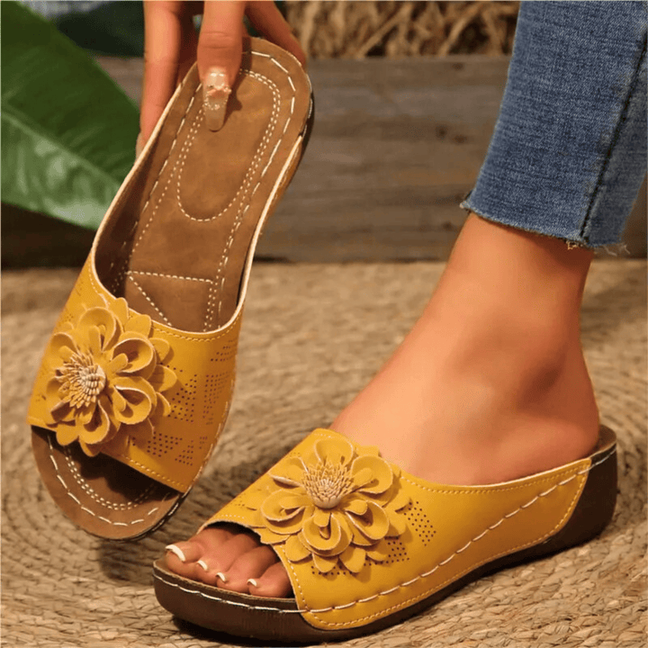 Nortvale - Blossom Wedge Sandals - 14:10#Red;200000124:100010482