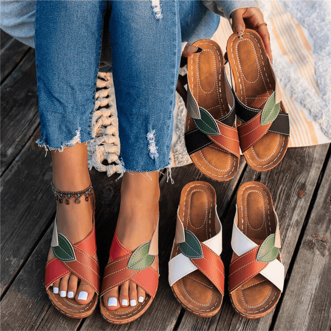 Nortvale - Retro Leather Wedge Sandals - 14:10#Red;200000124:200000334