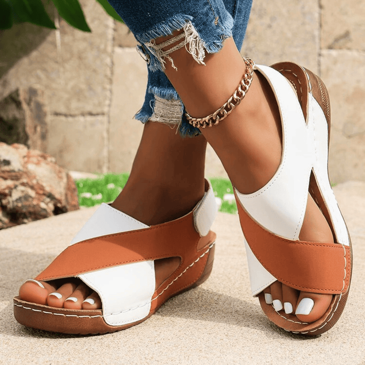 Nortvale - Two - Toned Leather Sandals - 14:366#Brown;200000124:200000334