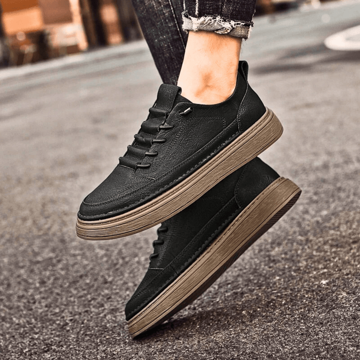 Nortvale - Vulcanized Genuine Leather Sneakers - 14:193#Black;200000124:200000334