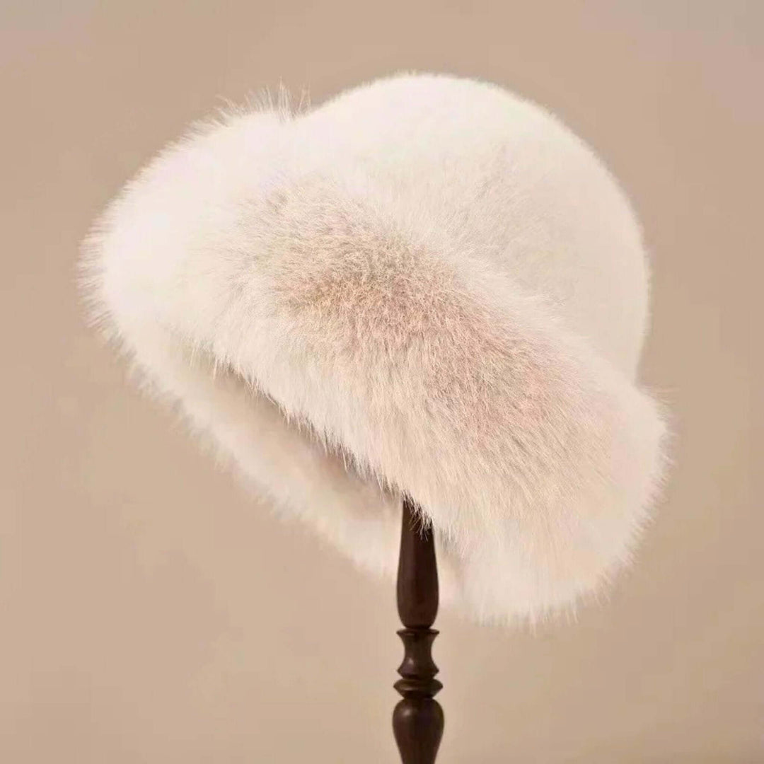 Weston & Finch - CozySoft Fur - Lined Hat - 14:29white