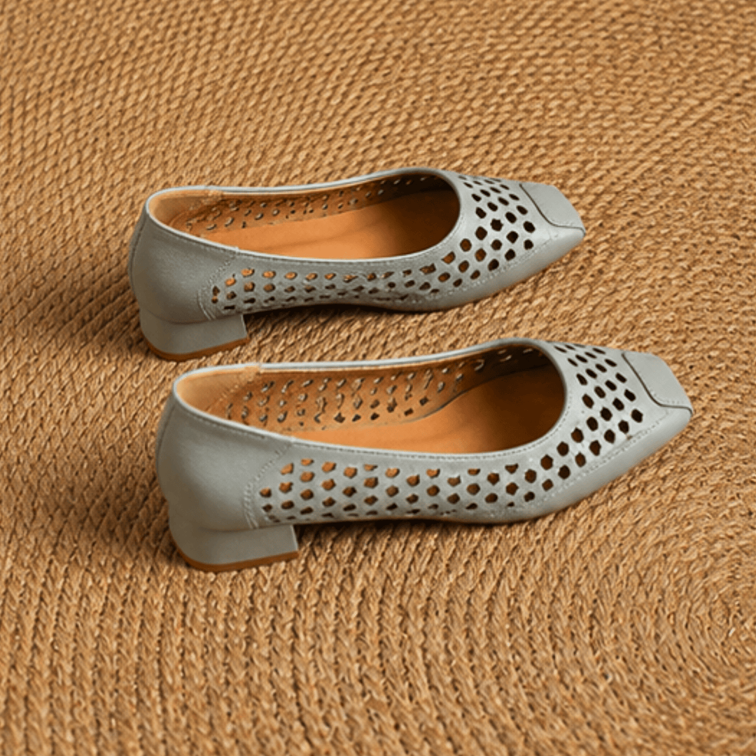 Weston & Finch - The Alessia Flat - 000000000