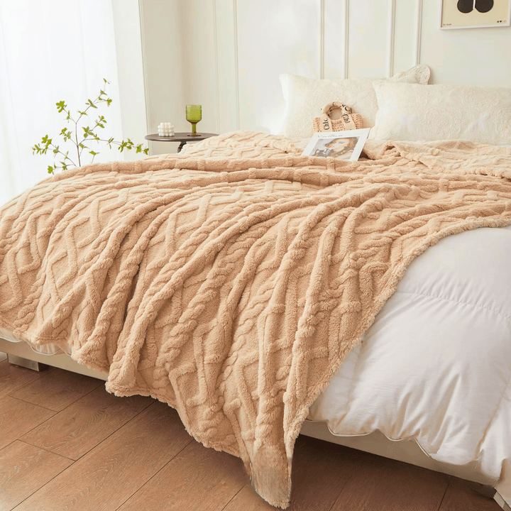 Weston & Finch - The Ardelle Throw - 14:29Dark grey;5:597200x230cm