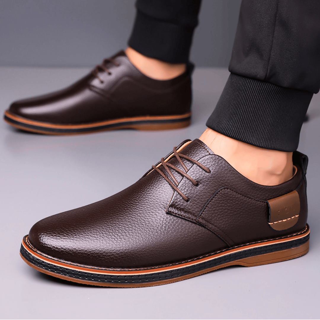 Weston & Finch - The Bravelle Derby - 14:771Black;200000124:100010483