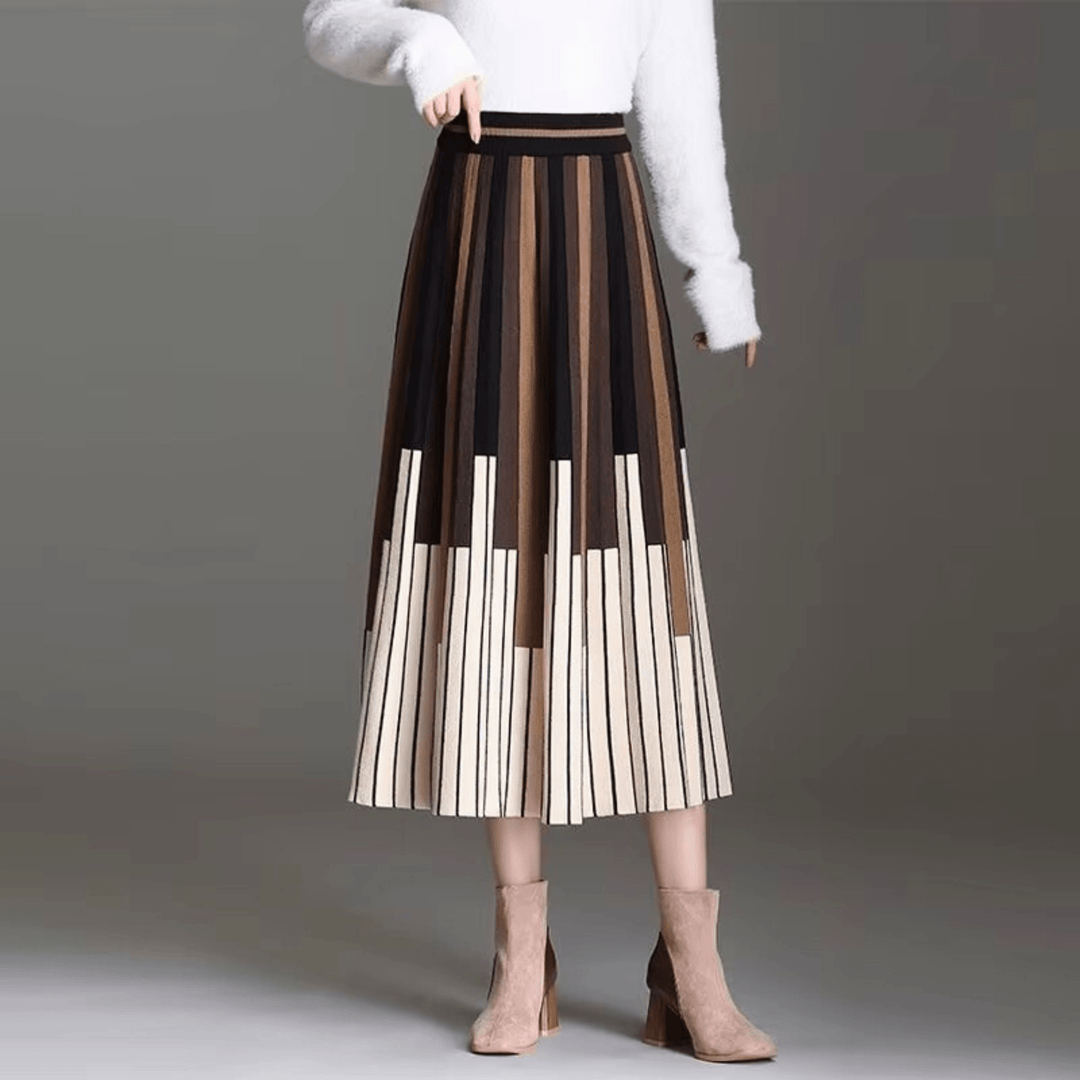 Weston & Finch - The Elara Pleated Skirt - 14:193Hei Xing Se;5:4183
