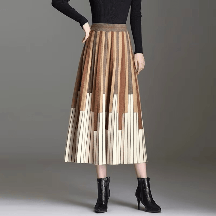 Weston & Finch - The Elara Pleated Skirt - 14:200001438Ka  Xing Se;5:4183
