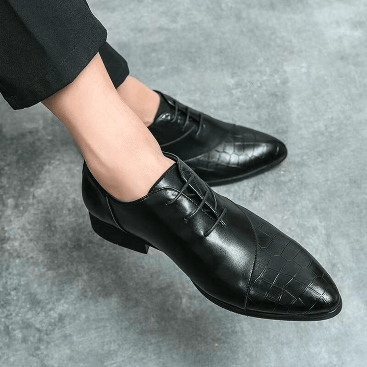 Weston & Finch - The Hartwell Derby - 14:771brown;200000124:200000899