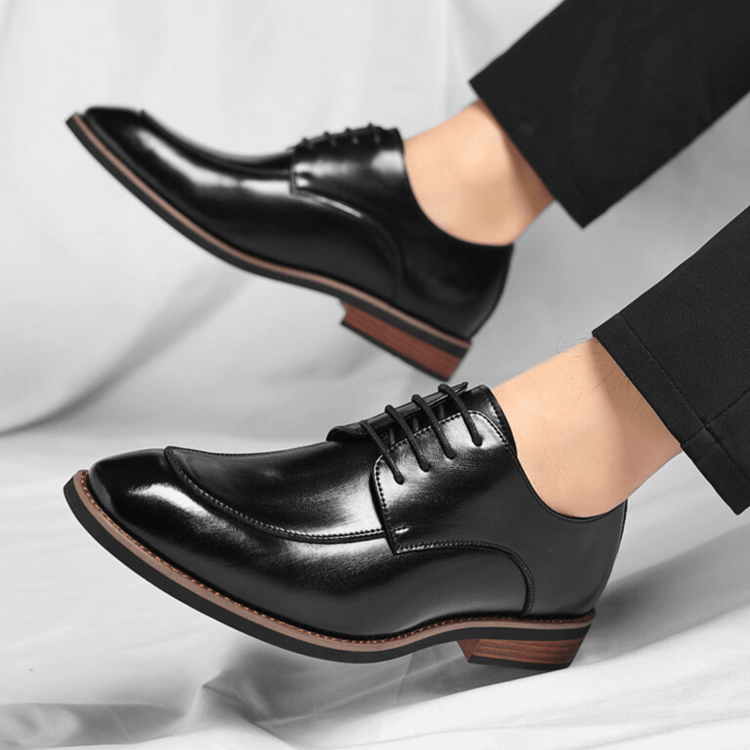 Weston & Finch - The Orsini Derby - 14:771Black;200000124:200000364