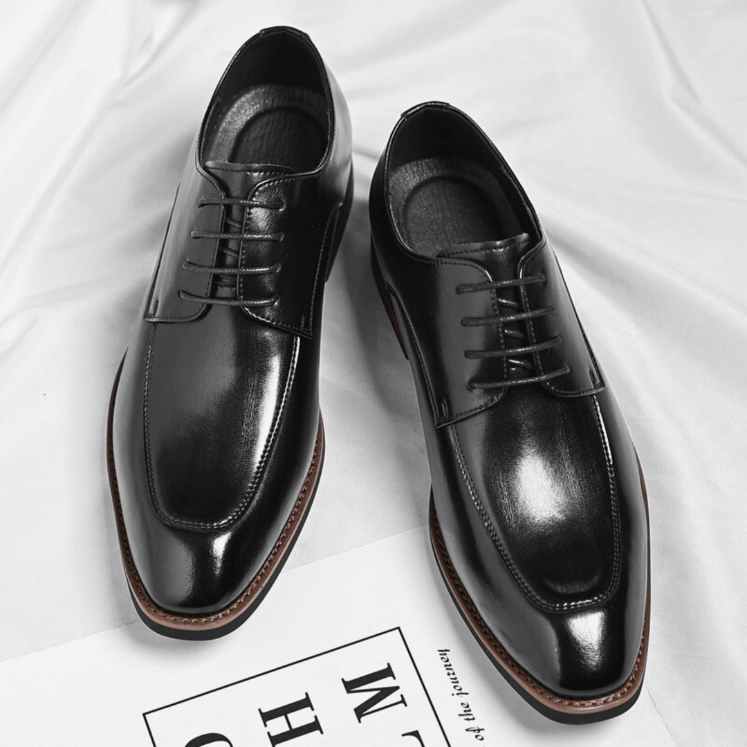 Weston & Finch - The Orsini Derby - 14:771Black;200000124:200000364