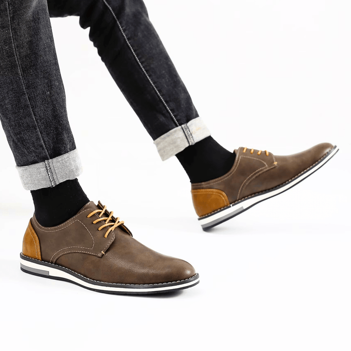 Weston & Finch - The Renford Derby - 14:350852KD4163;200000124:200062872