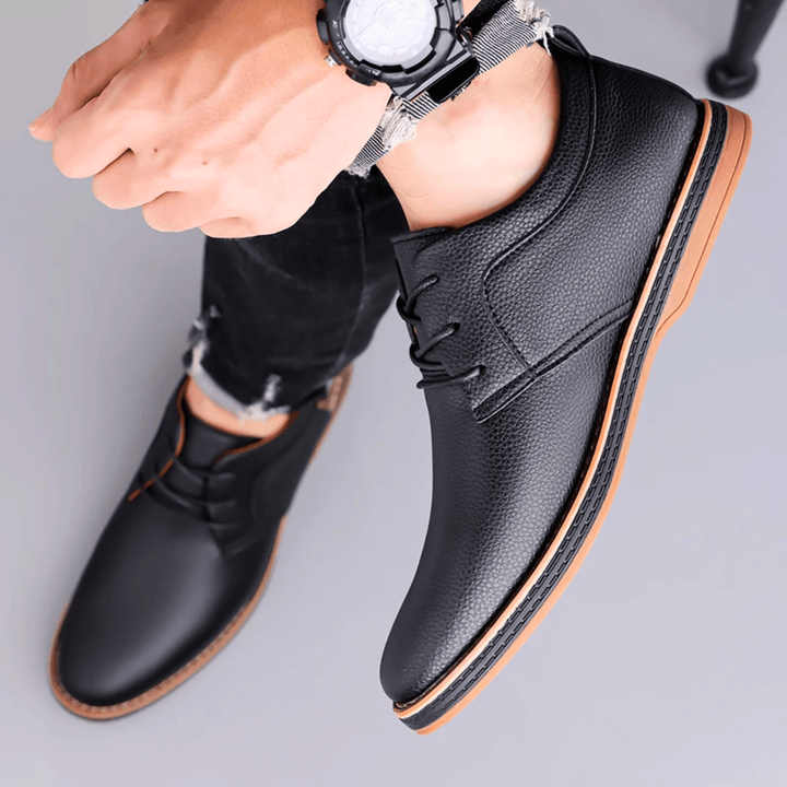 Weston & Finch - The Renova Derby - 14:193Black;200000124:100010483