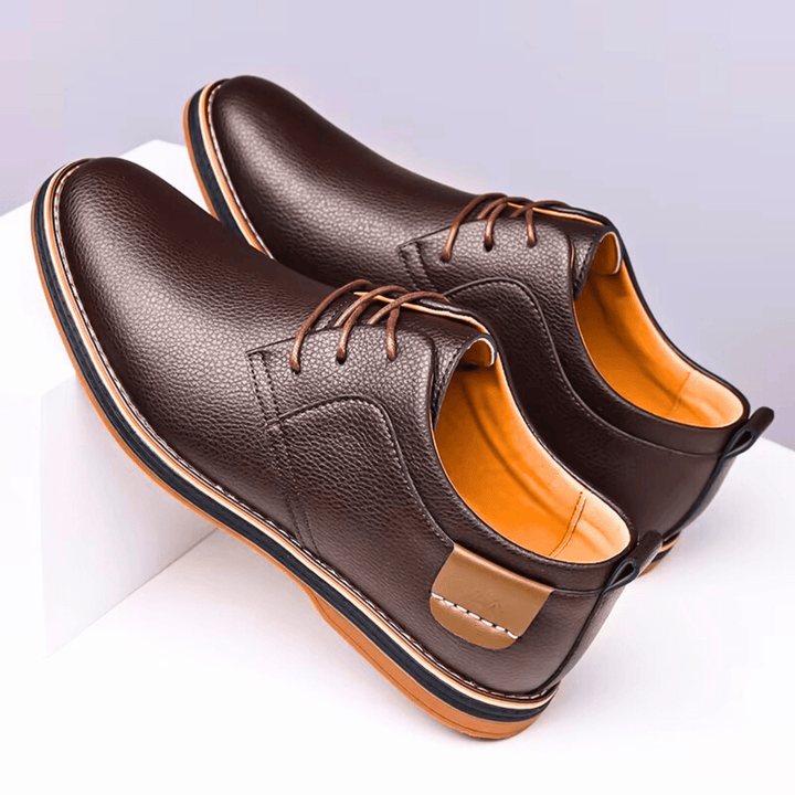 Weston & Finch - The Renova Derby - 14:365458Brown;200000124:100010483