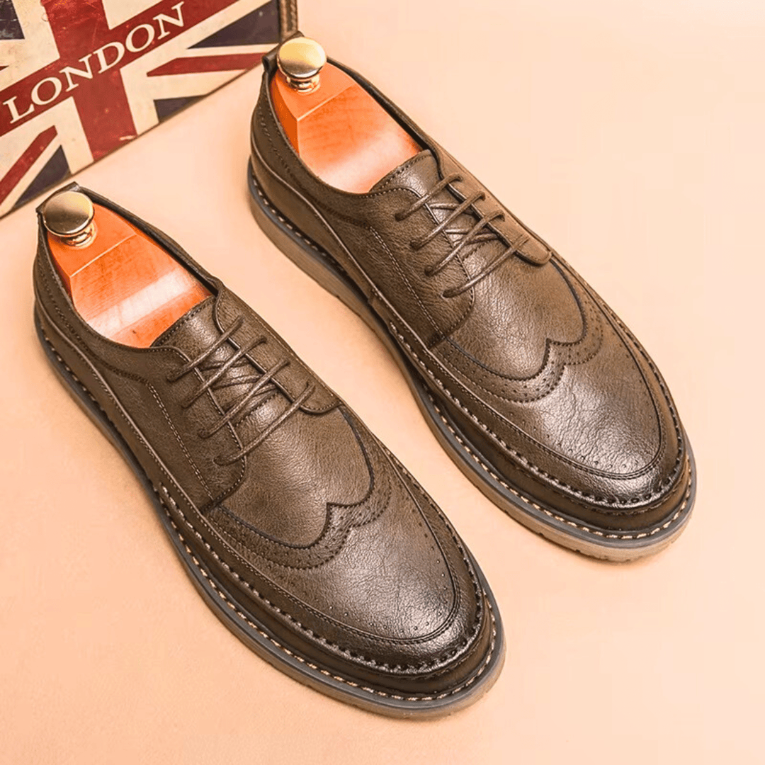 Weston & Finch - The Stratford Derby - 14:193Black;200000124:200000338