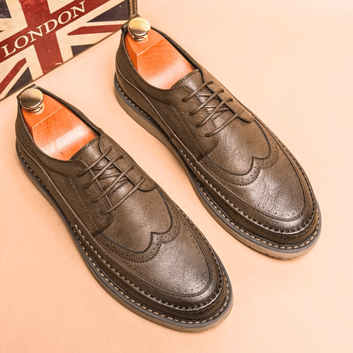 Weston & Finch - The Stratford Derby - 14:193Black;200000124:200000338