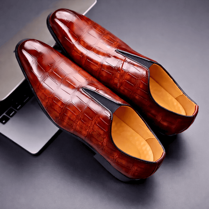 Weston & Finch - The Tivaro Loafer - 14:193Black;200000124:200000337