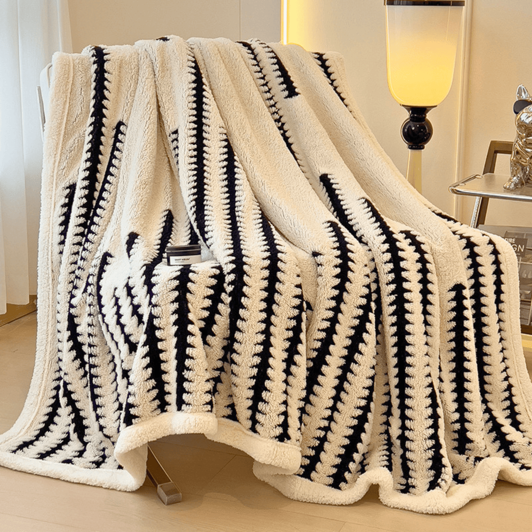 Weston & Finch - The Verdelle Throw - 14:10Pink;5:202637911